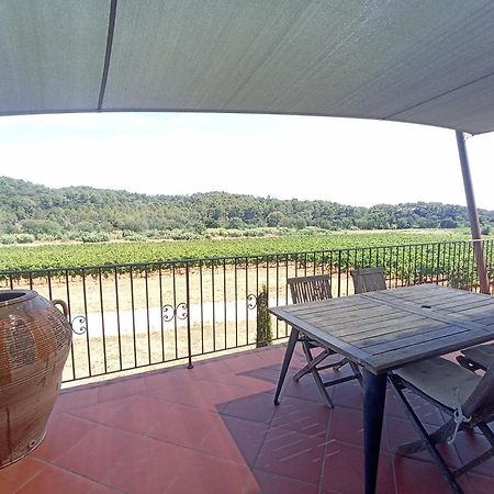 Sous Les Pins Gites Et Chambres D'Hotes La Londe-les-Maures Kültér fotó