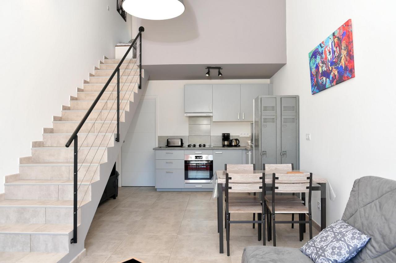 Sous Les Pins Gites Et Chambres D'Hotes La Londe-les-Maures Kültér fotó