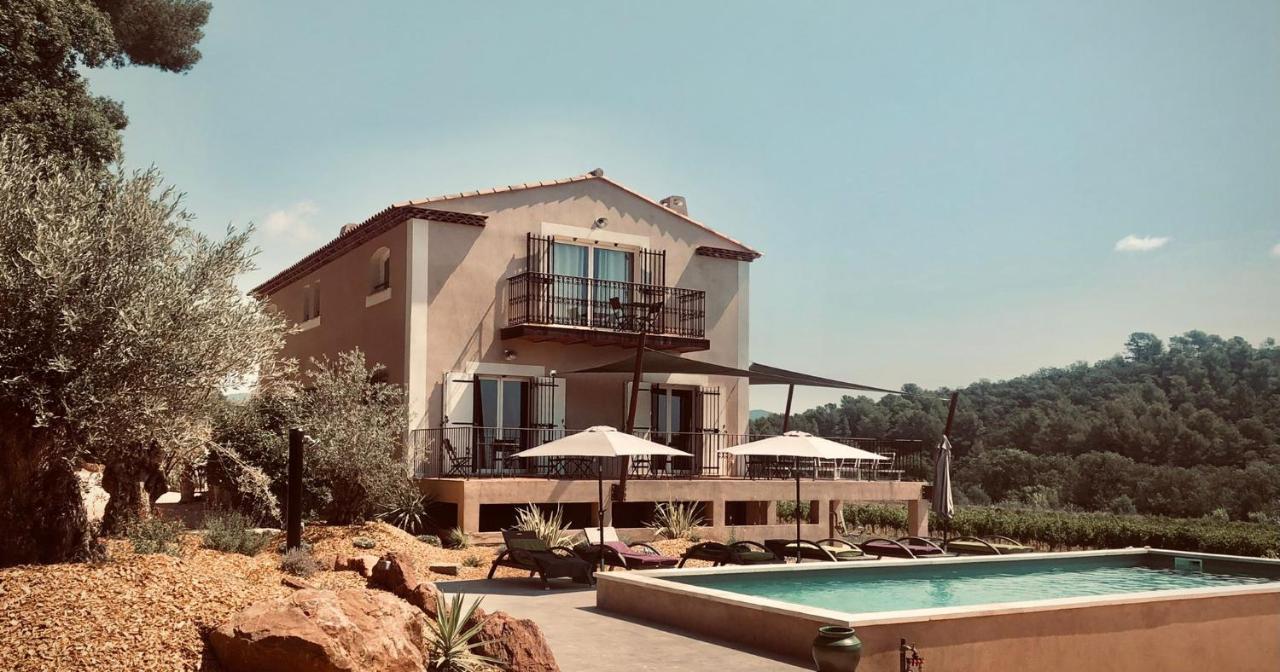Sous Les Pins Gites Et Chambres D'Hotes La Londe-les-Maures Kültér fotó