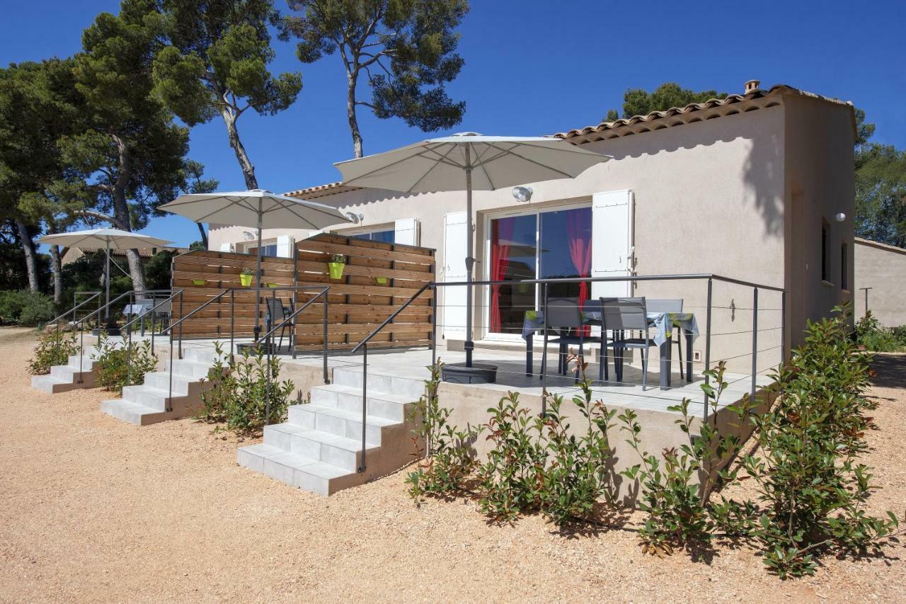 Sous Les Pins Gites Et Chambres D'Hotes La Londe-les-Maures Kültér fotó