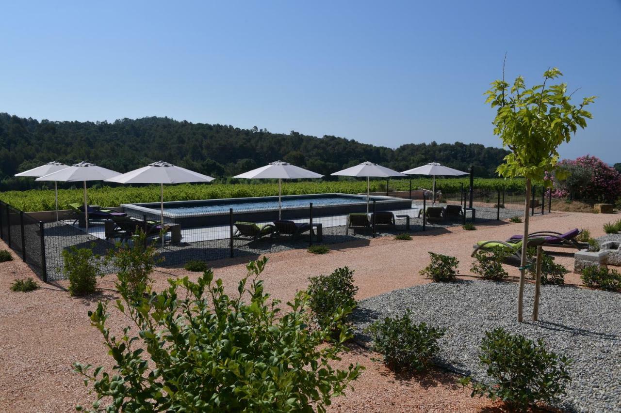 Sous Les Pins Gites Et Chambres D'Hotes La Londe-les-Maures Kültér fotó